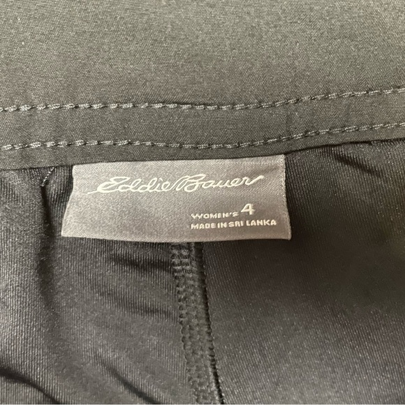 Eddie Bauer Women’s Adventurer 2.0 Skort - Picture 2 of 11